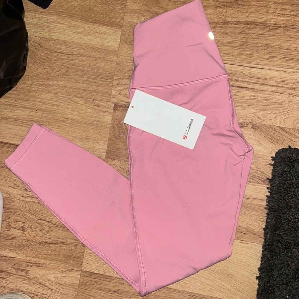 Lululemon Align HR 25’ size 4